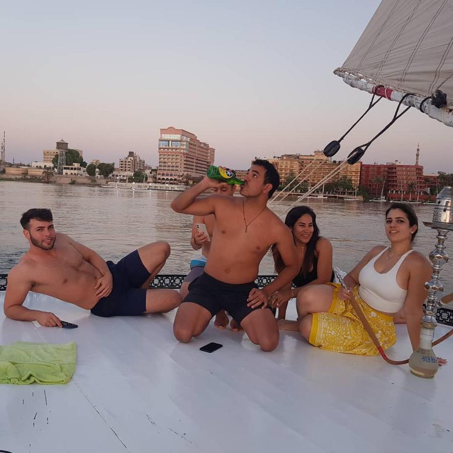 Nile Sunrise Felucca Boat Private Rental Luxor Exteriér fotografie